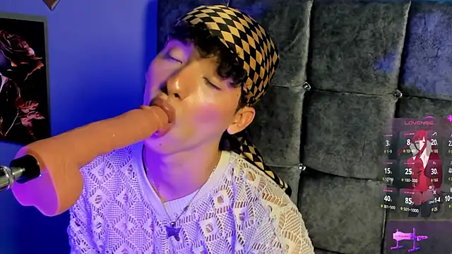 kalet-skinny online show from 11-13-25, 04:17