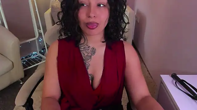 Aisha Goldstein online show from 03-10-26, 06:18