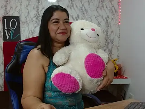  Danna Milf  online show from 11-19-25, 01:16