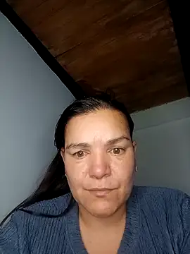 MilfBlonde  online show from 10-17-25, 11:13