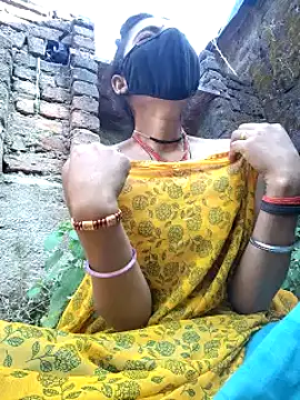 Snapshot of Mehta_seema chatting on 11-07-25, 02:44 Mehta seema online show from 11-07-25, 02:44