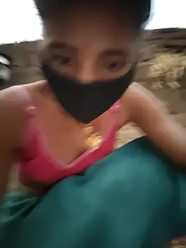 Snapshot of Mehta_seema chatting on 11-14-25, 12:15 Mehta seema online show from 11-14-25, 12:15