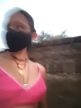 Snapshot of Mehta_seema chatting on 11-25-25, 12:54 Mehta seema online show from 11-25-25, 12:54