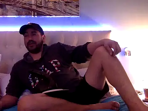Benja18cl online show from 10-16-25, 05:41