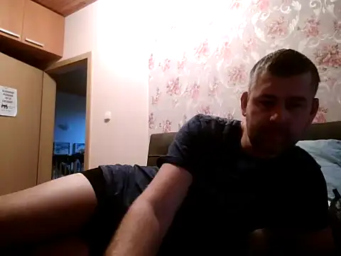 Snapshot of tibci12789 chatting on 12-02-25, 08:19 tibci12789 online show from 12-02-25, 08:19