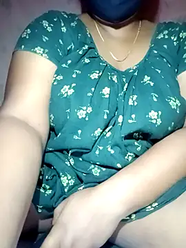 Snapshot of ITZ_YUVIKA chatting on 11-01-25, 05:15 ITZ YUVIKA online show from 11-01-25, 05:15