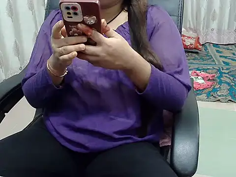 SexyRani2000 online show from 06-17-26, 03:57