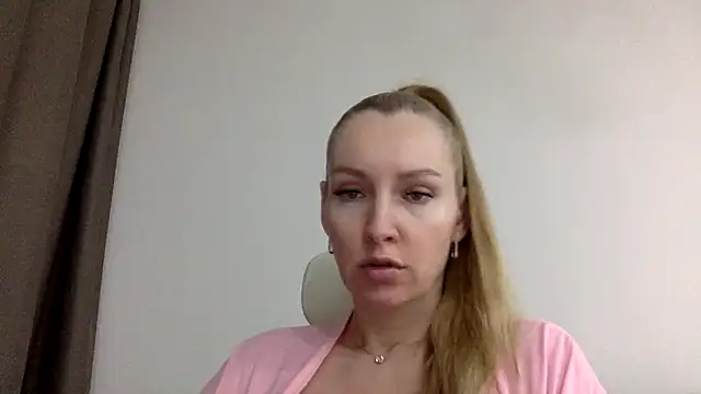 Snapshot of Neralith chatting on 05-21-26, 06:26 Neralith online show from 05-21-26, 06:26