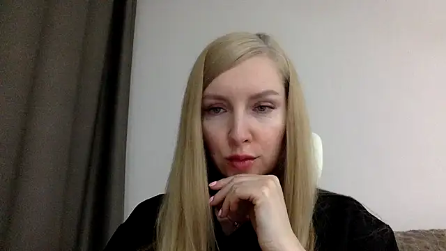 Snapshot of Neralith chatting on 06-12-26, 05:56 Neralith online show from 06-12-26, 05:56