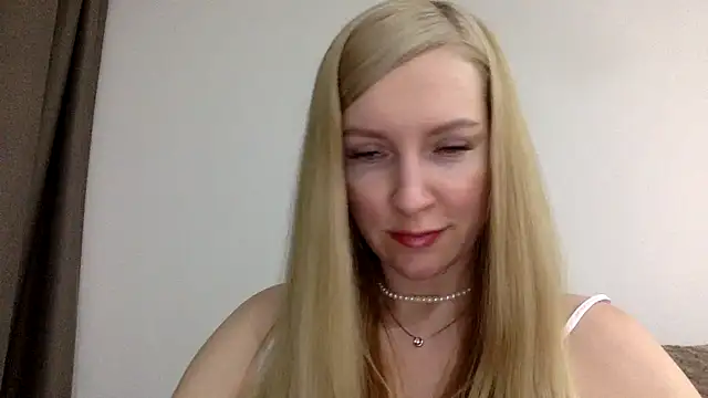 Snapshot of Neralith chatting on 07-09-26, 06:56 Neralith online show from 07-09-26, 06:56