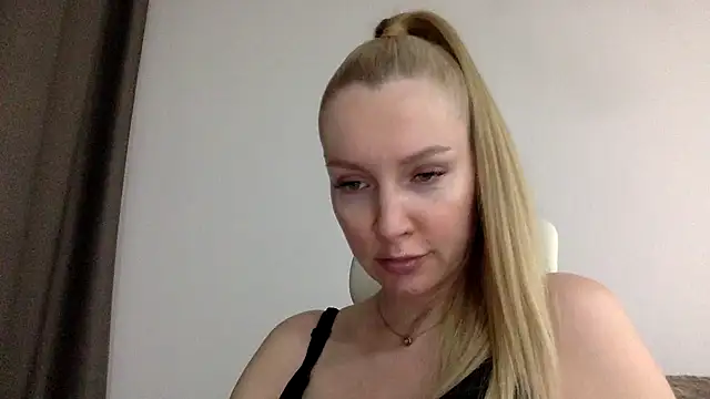 Snapshot of Neralith chatting on 07-11-26, 07:38 Neralith online show from 07-11-26, 07:38