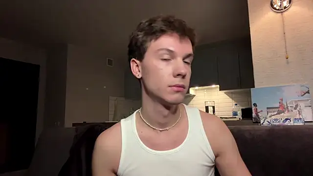 Jeremy1Scott online show from 11-04-25, 03:16