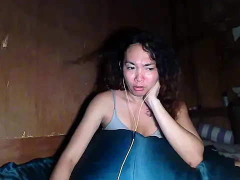 Snapshot of wildcat30 chatting on 10-13-25, 05:24 wildcat30 online show from 10-13-25, 05:24