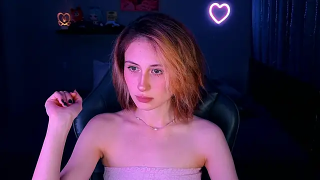 Snapshot of Keti_moon chatting on 06-15-26, 07:05 Keti moon online show from 06-15-26, 07:05