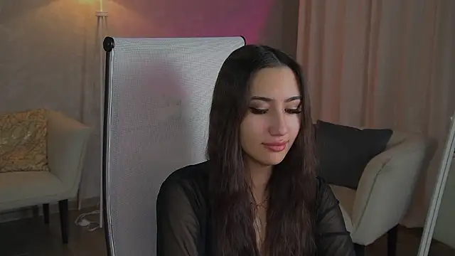 Snapshot of RebeckaThornton chatting on 01-15-26, 10:09 RebeckaThornton online show from 01-15-26, 10:09