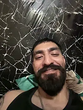 Snapshot of Hotmastersex chatting on 10-24-25, 09:33 Hotmastersex online show from 10-24-25, 09:33