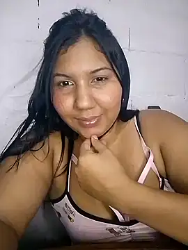 Snapshot of bebarika chatting on 10-14-25, 10:10 bebarika online show from 10-14-25, 10:10