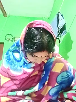 Snapshot of Karishma_cute chatting on 11-07-25, 12:21 Karishma cute online show from 11-07-25, 12:21