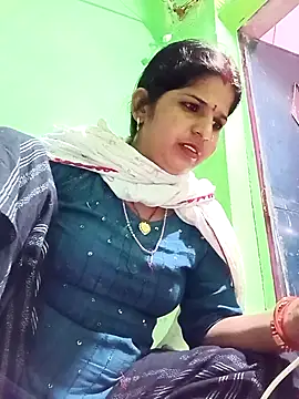 Snapshot of Karishma_cute chatting on 11-07-25, 12:27 Karishma cute online show from 11-07-25, 12:27