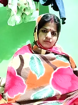 Snapshot of Karishma_cute chatting on 11-11-25, 07:36 Karishma cute online show from 11-11-25, 07:36