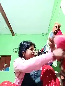 Snapshot of Karishma_cute chatting on 11-13-25, 11:36 Karishma cute online show from 11-13-25, 11:36