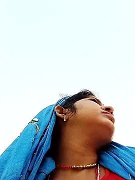 Snapshot of Karishma_cute chatting on 11-14-25, 11:42 Karishma cute online show from 11-14-25, 11:42