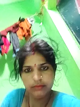 Snapshot of Karishma_cute chatting on 11-19-25, 01:27 Karishma cute online show from 11-19-25, 01:27