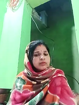 Snapshot of Karishma_cute chatting on 11-25-25, 11:21 Karishma cute online show from 11-25-25, 11:21