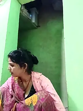 Snapshot of Karishma_cute chatting on 11-28-25, 02:14 Karishma cute online show from 11-28-25, 02:14