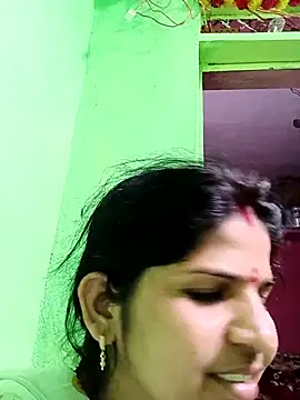 Snapshot of Karishma_cute chatting on 12-01-25, 05:12 Karishma cute online show from 12-01-25, 05:12