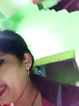 Snapshot of Karishma_cute chatting on 12-03-25, 05:44 Karishma cute online show from 12-03-25, 05:44