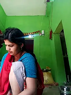 Snapshot of Karishma_cute chatting on 12-04-25, 05:50 Karishma cute online show from 12-04-25, 05:50