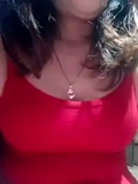 YiyinLy online show from 03-03-26, 09:10