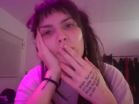 miapink33 online show from 10-23-25, 01:05