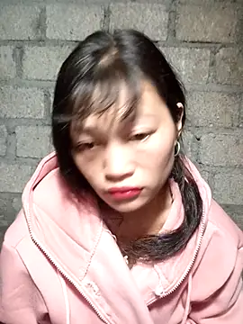 siusiu-00 online show from 11-22-25, 08:52