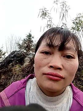 siusiu-00 online show from 12-20-25, 01:12