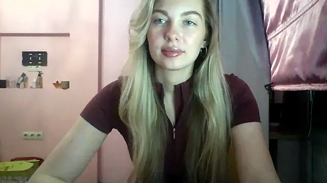 Snapshot of Sygream chatting on 11-02-25, 07:27 Sygream online show from 11-02-25, 07:27