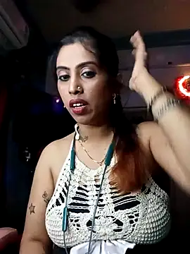 Darling Annie online show from 12-03-25, 06:39