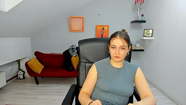 AnneWilsonn online show from 02-09-26, 12:20