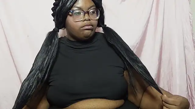 TheChubbySiren online show from 05-14-26, 02:24