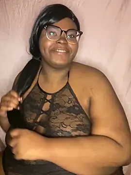 TheChubbySiren online show from 05-17-26, 02:09