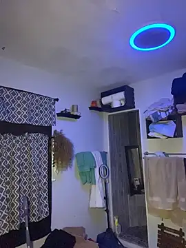 queenkelly1234 online show from 11-19-25, 07:14