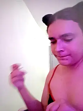 La-Gatiita-trans online show from 10-15-25, 01:50