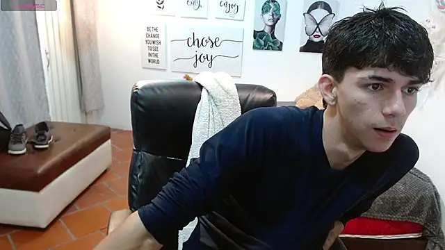 AmethystShadow17 online show from 11-14-25, 04:06