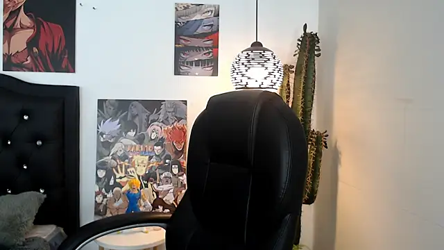 Snapshot of AmethystShadow17 chatting on 05-21-26, 03:35 AmethystShadow17 online show from 05-21-26, 03:35