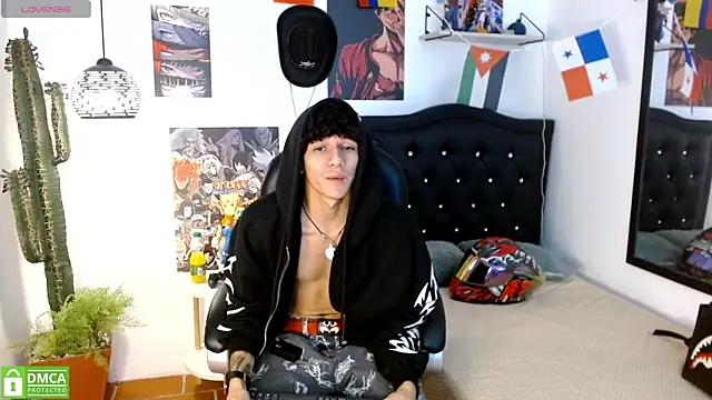 Snapshot of AmethystShadow17 chatting on 07-23-26, 03:59 AmethystShadow17 online show from 07-23-26, 03:59