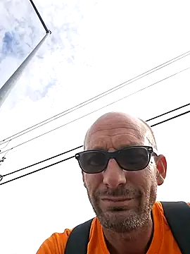 whateveruwanthowever online show from 11-14-25, 07:23