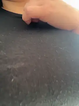 kassandra luxury online show from 11-17-25, 07:41