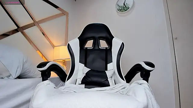 Justin valverde online show from 04-07-26, 07:47