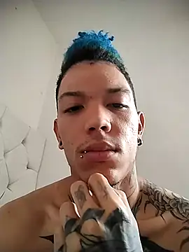 Overinktt online show from 10-27-25, 04:44